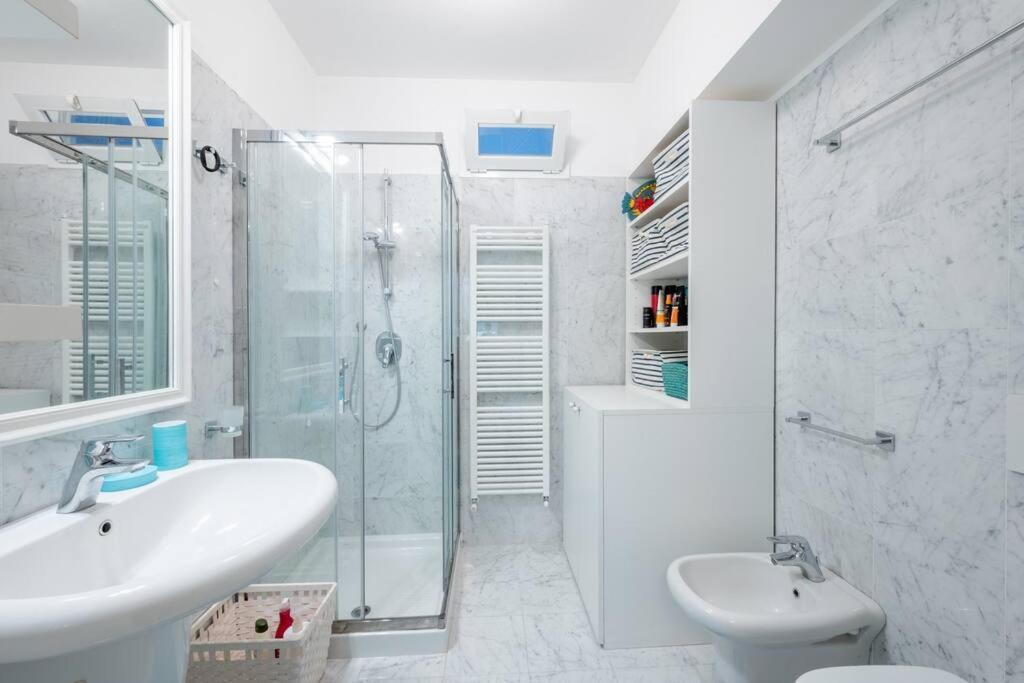 Apartamento Seaview Cavi B. 100Mt Dal Mare Lavagna Exterior foto